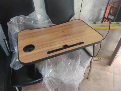 میز تحریر تاشو زمینی 45 در 68 همراه کشو و جالیوانی photo review